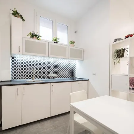 Reyhome Santa Filomena Catánia